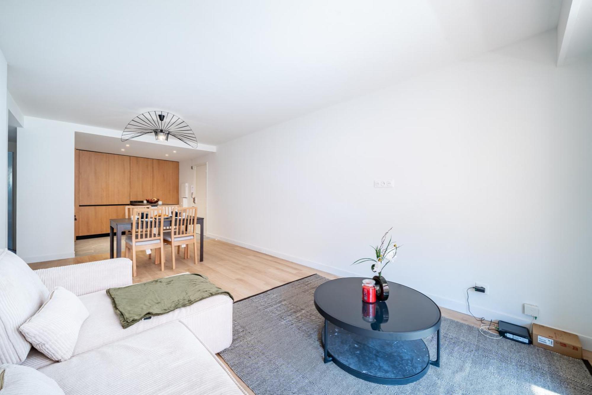 Near Old Town And Apartment Fully Renovated Nice Exterior photo